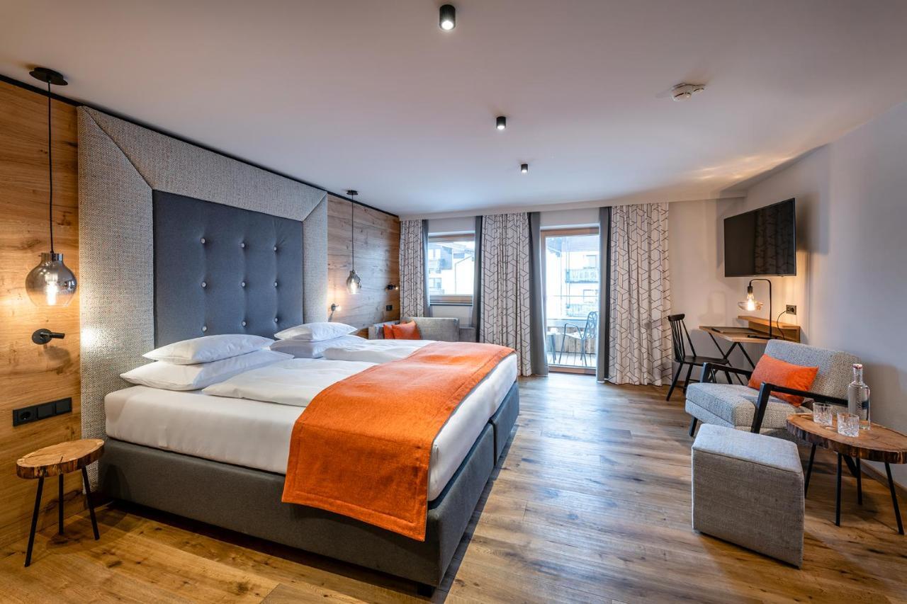 Doppelzimmer mit Balkon