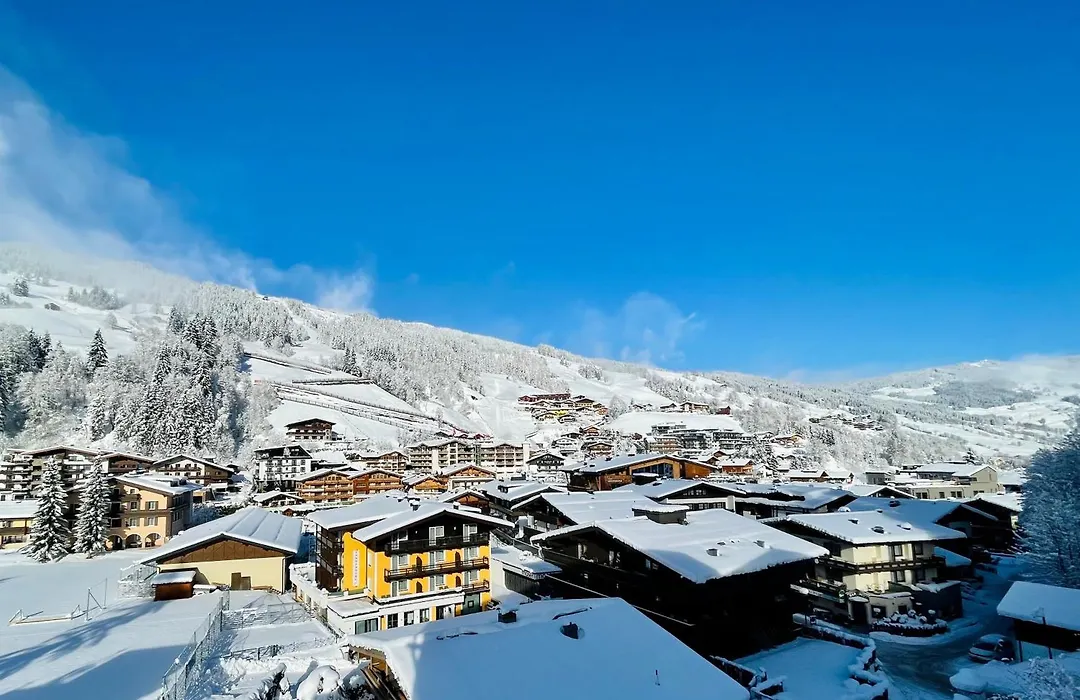 Wellness- Und Familienhotel Egger-1